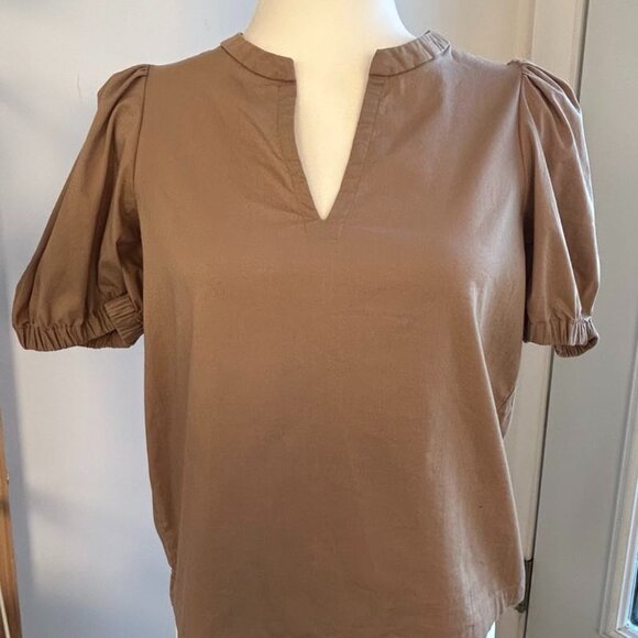 Banana Republic Puff Sleeve Blouse in Warm Taupe – US XS (Petite) - Picture 2 of 6